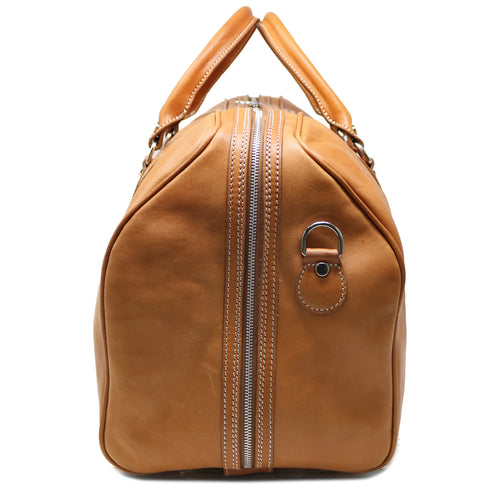 The Floto Parma Duffle Bag is a leather weekender that is handcrafted in Italy with our famous Parma leather. Parma leather is tanned in a special way with no chemicals so the bag will get better as it ages - each travel bag takes on a unique look and darkens like a saddle over time. Parma is leather tanning the natural way. 3